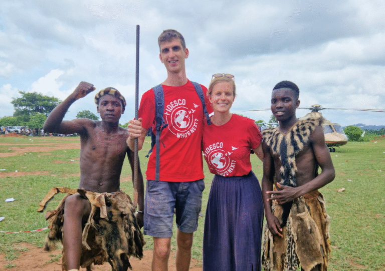 Inès et Foucauld en mission humanitaire en Zambie