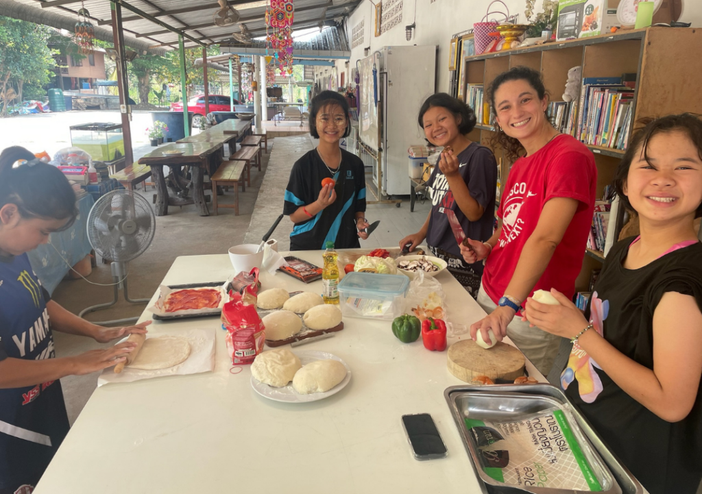 Quitterie, en mission à Kanchanaburi en Thaïlande