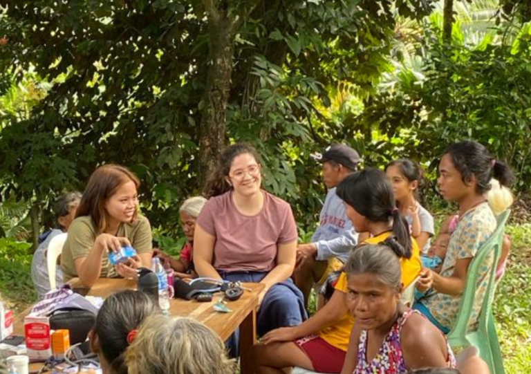 Clotilde en mission aux Philippines