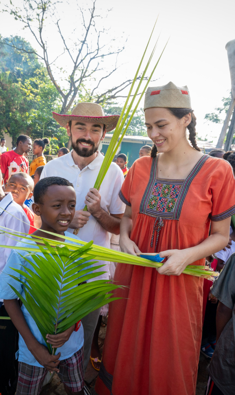 Paul et Mathilde, en mission à Vohipeno à Madagascar